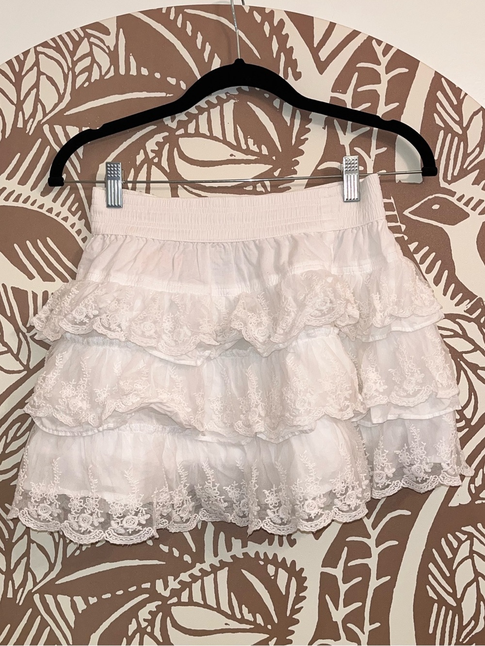 Hollister White Tiered Lace Mini Skirt
